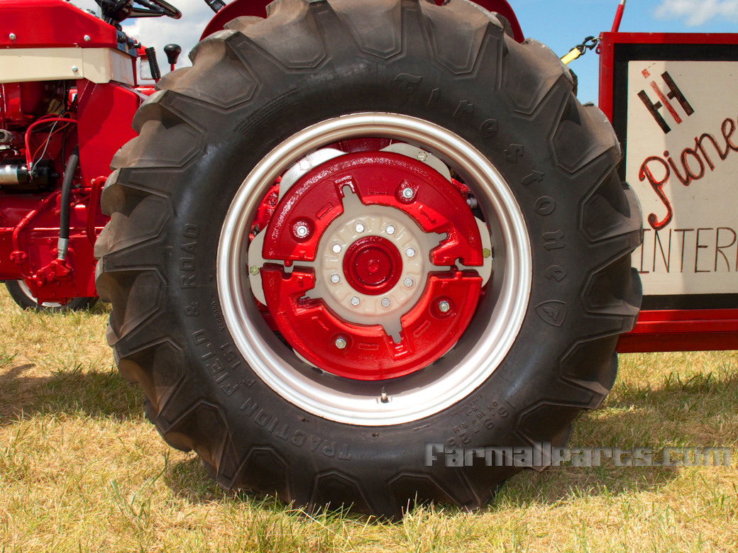 International Harvester Farmall Farmall 350 Rear Wheel